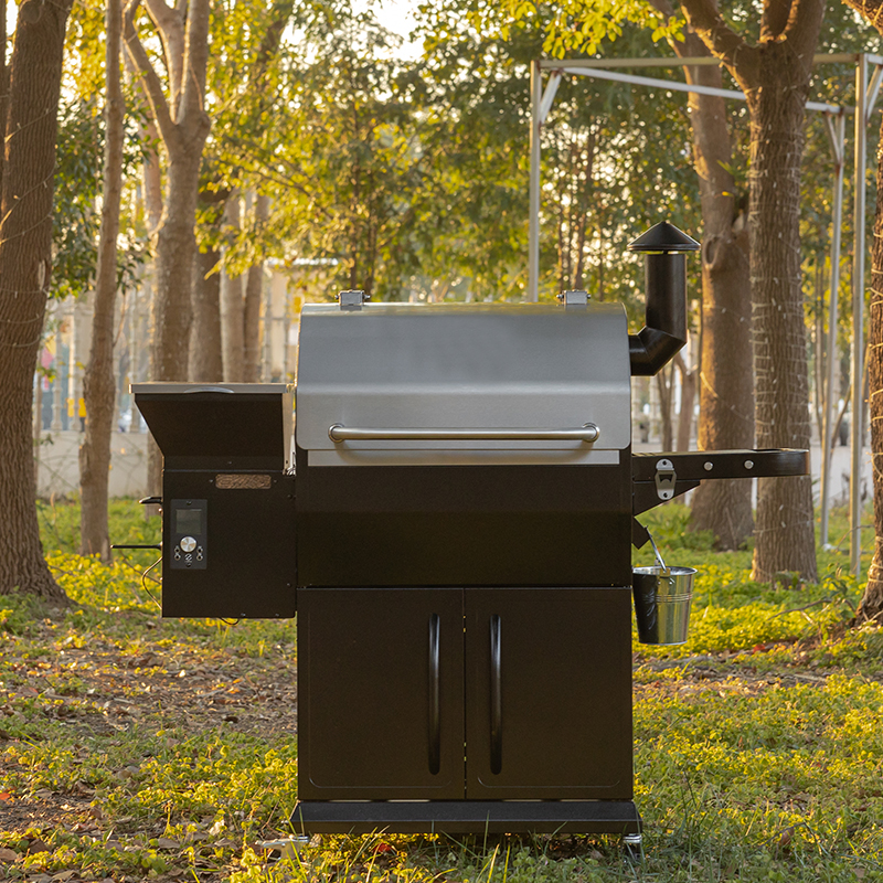 Grote Drie-Layer Houten Pellet Grill met Digitale Controle, 1056 Sq. In Totaal Kookplaats